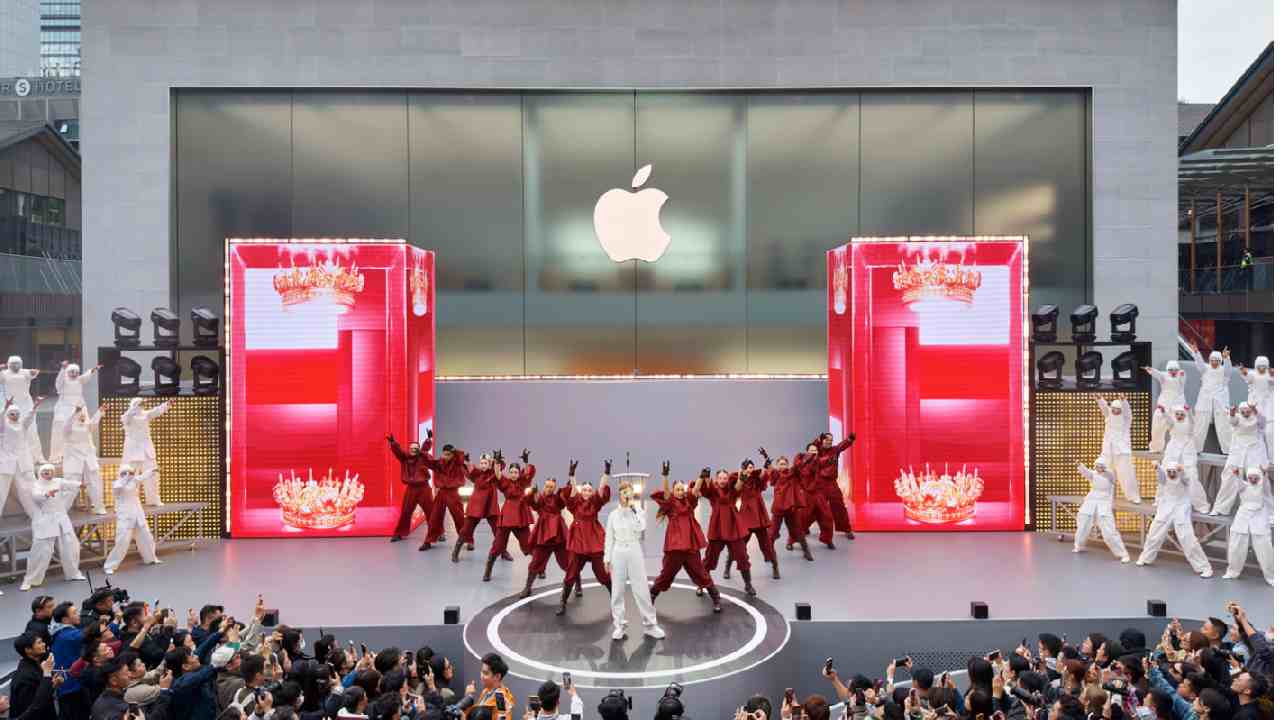Half a Century of Innovation: Apple Celebrates its 50th Anniversary with Global Fanfare and a Look Toward the Future